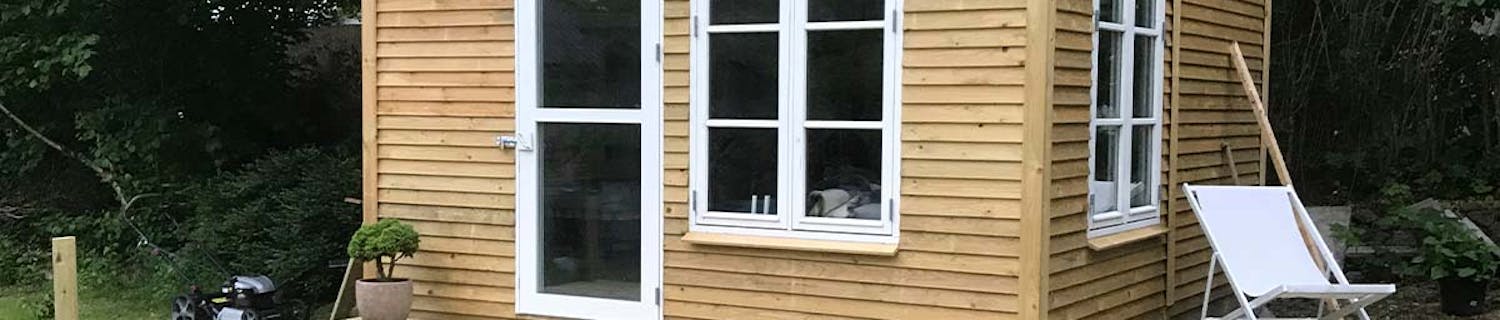 Anneks Kvadratisk anneks med diagonalt tag